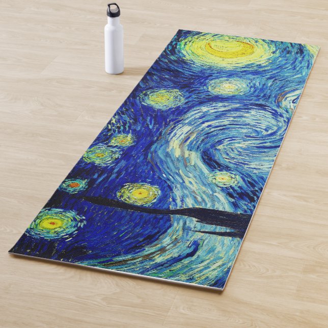 Tapis De Yoga La Nuit étoilée de Vincent Van Gogh (En situation)