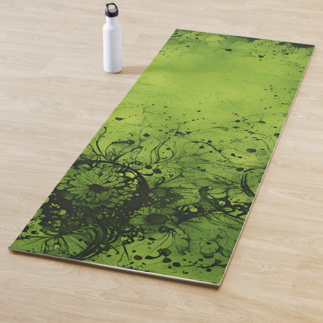 Tapis De Yoga Lime Green Grunge with Black Accents (En situation)