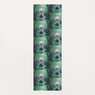 Tapis De Yoga Lotus dans la boue