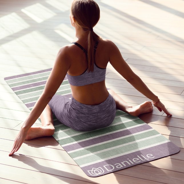 Tapis De Yoga Lotus vert rayé monogramme personnalisé (Créateur téléchargé)