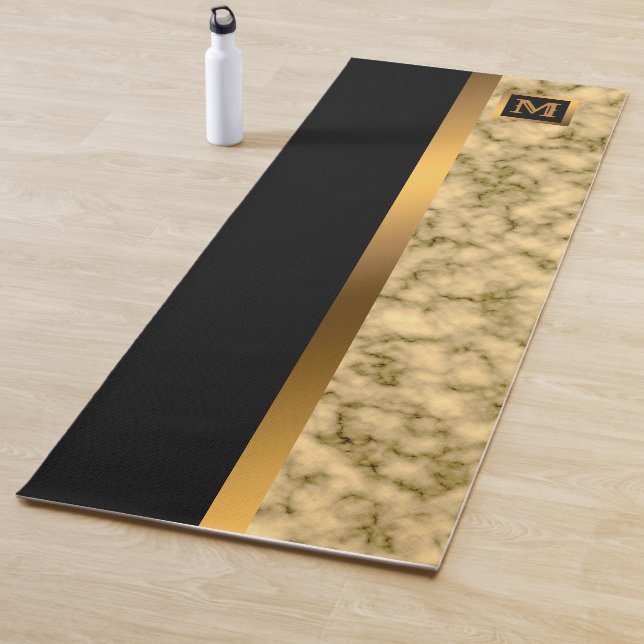 Tapis De Yoga Luxe Elégant Marbre Noir Or Moderne (En situation)