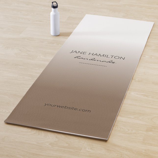 Tapis De Yoga Manteau professionnel élégant blanc et Brown (En situation)