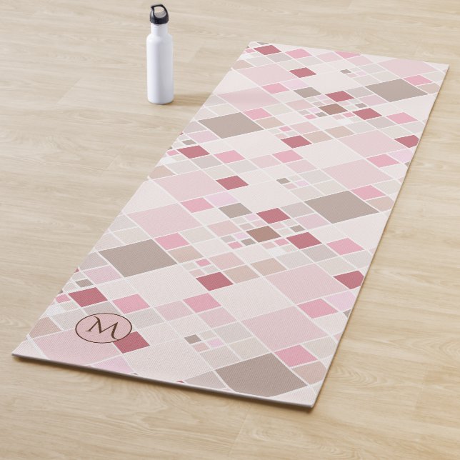 Tapis De Yoga Monogram Playful Pink Pattern Yoga Mat (En situation)