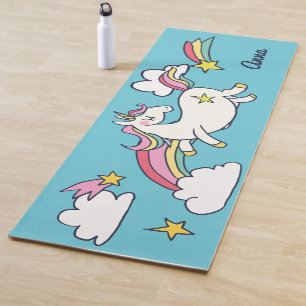 Tapis De Yoga Monogramme. Coupe Doodle Rainbow Stars Nuages