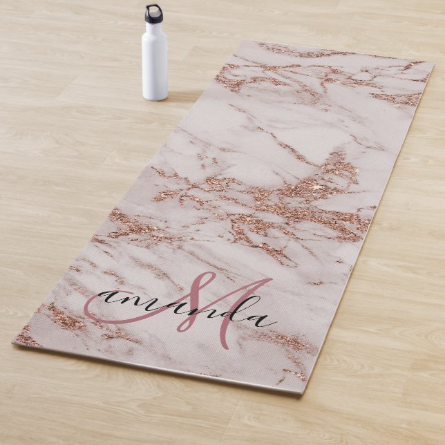 Tapis De Yoga Monogramme de marbre d'or Rose (En situation)