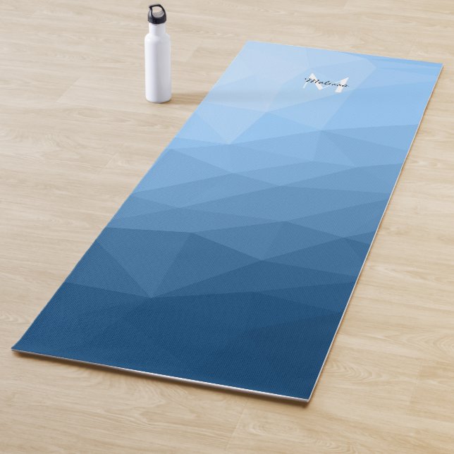 Tapis De Yoga Monogramme motif noir classique en maille géométri (En situation)