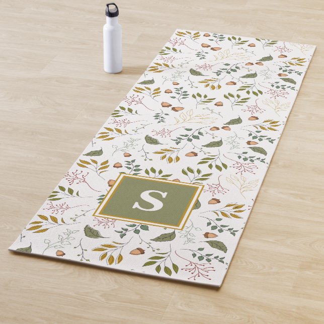 Tapis De Yoga Monogramme Vert Couleurs d'automne (En situation)