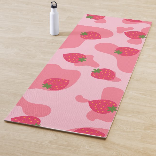Tapis De Yoga motif de la vache à fraise kawaii (En situation)