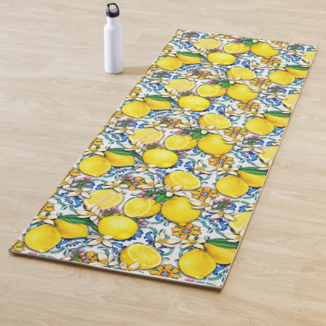 Tapis De Yoga Motif traditionnel méditerranéen aux citrons (En situation)