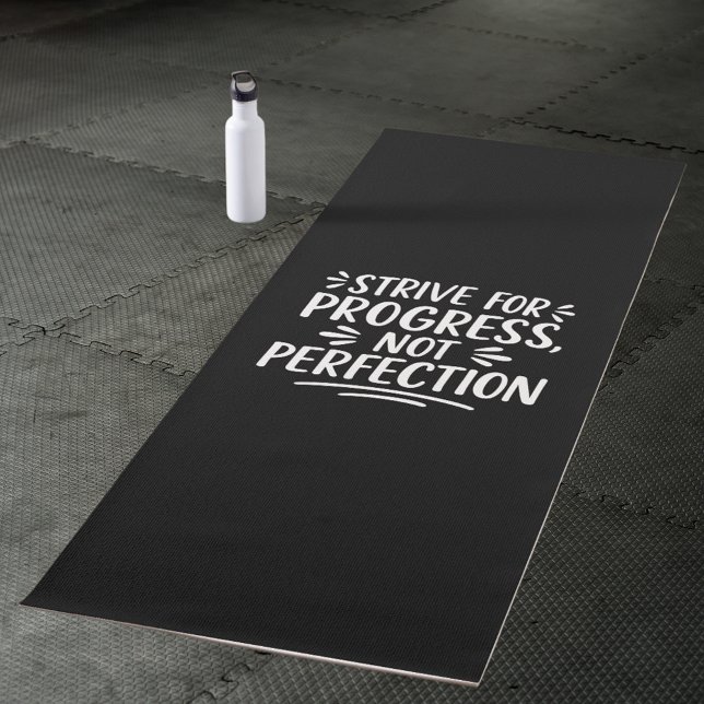 Tapis De Yoga Motivation de citation en noir blanc (Créateur téléchargé)