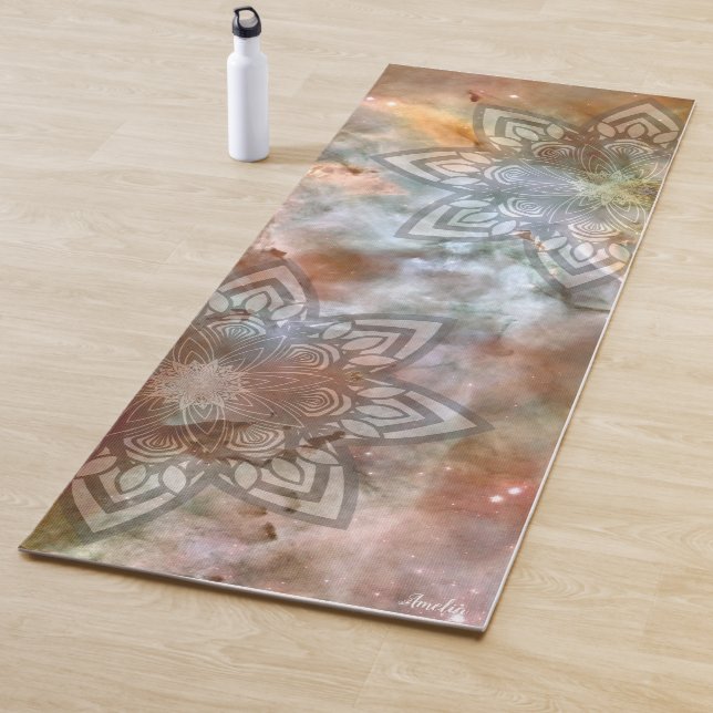 Tapis De Yoga Nebula Mandala Lotus (En situation)