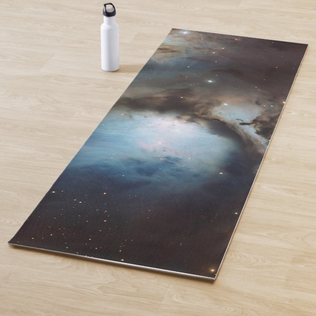 Tapis De Yoga Nebula Orion Astronomie bleu brun ciel étoiles (En situation)