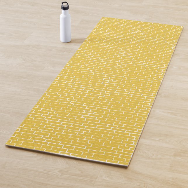 Tapis De Yoga Route de briques - Jaune et transparent (En situation)