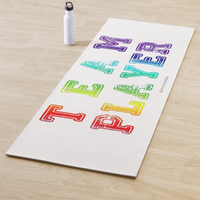 Tapis De Yoga SlipperyJoe's Team Player mots gradient rainbow c (En situation)