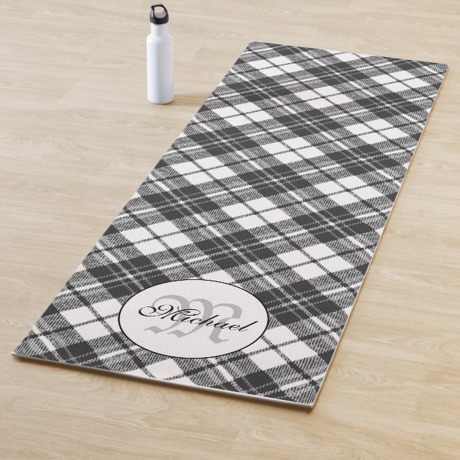 Tapis De Yoga Tartan motif Noël noir blanc Monogramme (En situation)