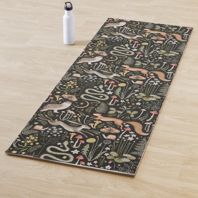 Tapis De Yoga Yoga Mat de Forêt Sombre (En situation)