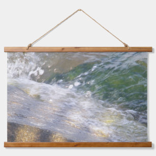 Tapisserie murale en bois avec eau scintillante su