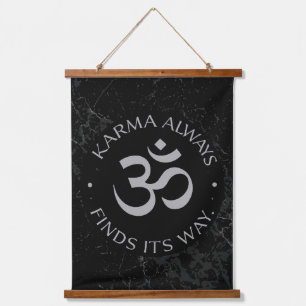 Tapisserie Suspendue Conception d'Om de Karma spirituel - Collection Mi