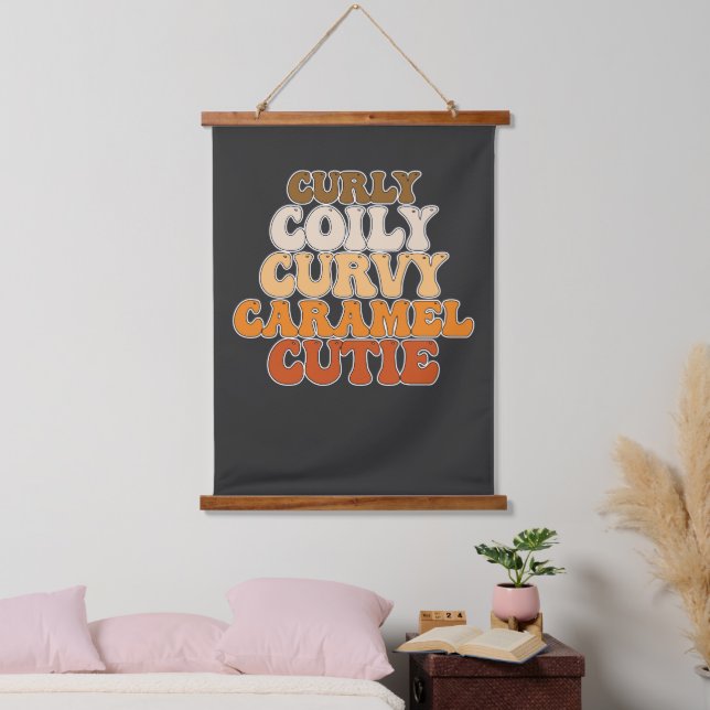 Tapisserie Suspendue Cutie Caramel Curly Curly (Chambre à coucher)