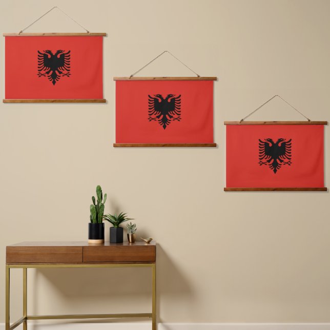 Tapisserie Suspendue Drapeau albanais (Asymétrique)