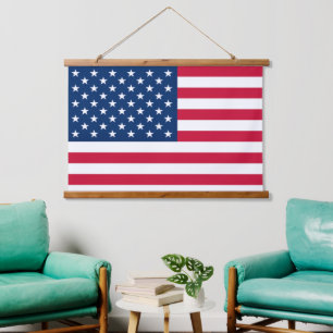 Tapisserie Suspendue Drapeau patriotique américain accroché à la tapiss