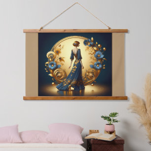 Tapisserie Suspendue Elégante femme Art Déco en or et Prin Métal Bleu