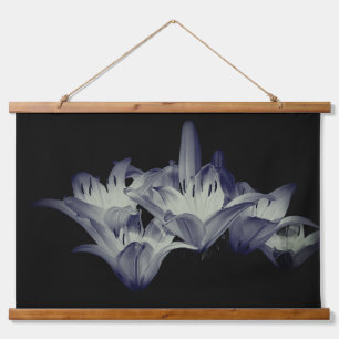 Tapisserie Suspendue Fleurs Lys En Noir Et Blanc