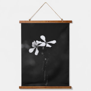 Tapisserie Suspendue floral noir et blanc minimal