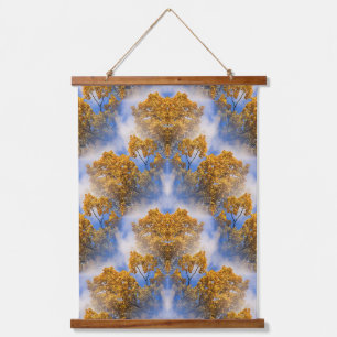 Tapisserie Suspendue Golden Autumn Leaves Blue Sky Abstrait