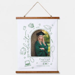 Tapisserie Suspendue Green Whimsical Main Tirée Photo Graduation