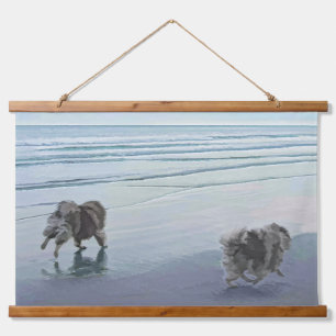 Tapisserie Suspendue Keeshonds at the Seashore Peinture Dog Art