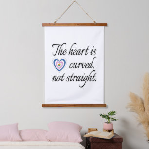 Tapisserie Suspendue Le Coeur N'Est Pas Droit