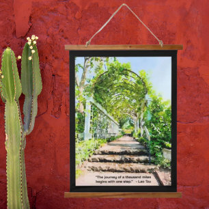 Tapisserie Suspendue Le voyage d'un millier de milles commence par une