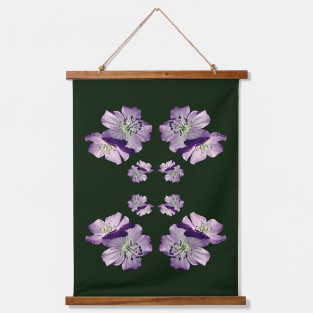 Tapisserie Suspendue Paire de fleurs de géranium violet Abstrait (Recto)