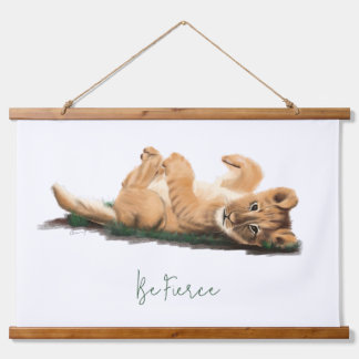 Tapisserie Suspendue Pastel Baby Lion Cub Soft Wildlife Art Imprimer