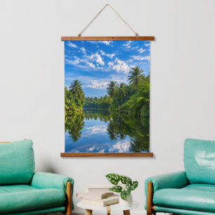 Tapisserie Suspendue Reflets de rivière tropicale dans un miroir