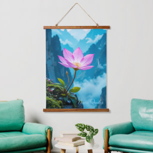 Tapisserie Suspendue Serenity Bloom – Lotus au-dessus de la brume