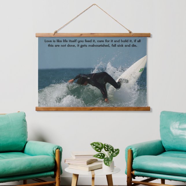 Tapisserie Suspendue Surfer Tombant dans le Surf (Salon)
