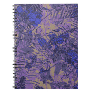 Tarnung gegen blaue Blume Notizblock