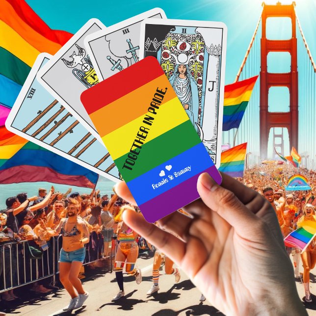 Tarot-Regenbogenflagge zusammen mit LGBT in einem  Spielkarten (Von Creator hochgeladen)