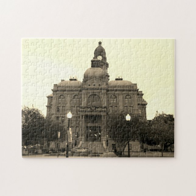 Tarrant County Courthouse Südwestseite SchwarzWeiß (Horizontal)