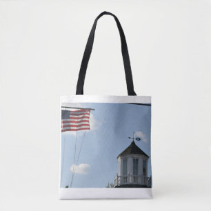 Tasche Amerikanische Flagge und Leuchtturmspitze