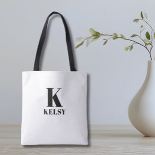 Tasche mit Monogramm und Namen