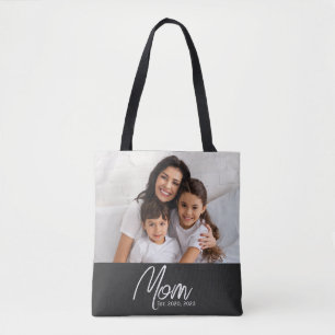 Tasche mit Schriftzug 'Mom Established' und schwar