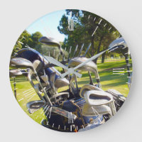 Tasche voll mit Golfklubs, Wall-Clock