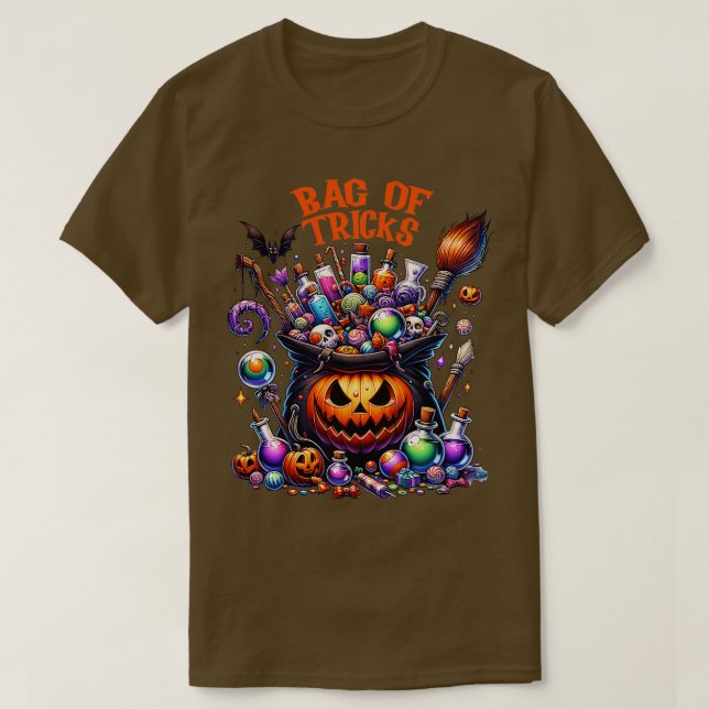 Tasche von Tricks ist Halloween-Saison Menschen T-Shirt (Design vorne)