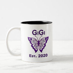 Tasse 2 Couleurs Adorable Papillon Gigi "Est 2020"