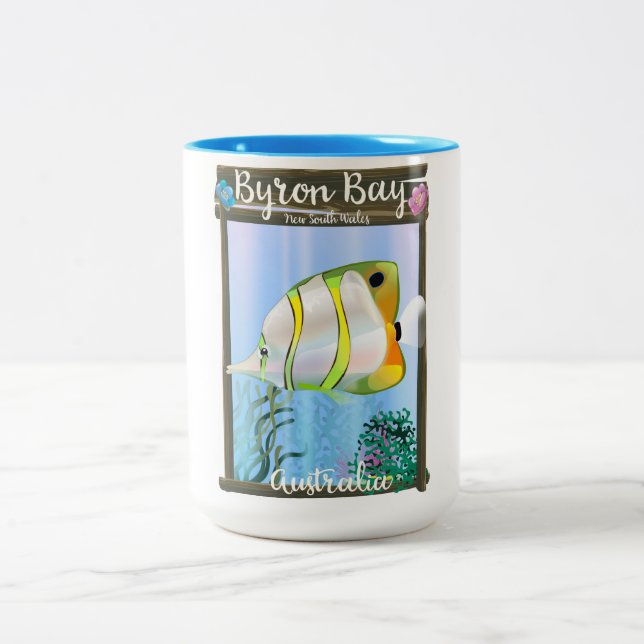 Tasse 2 Couleurs Affiche de voyage de Byron Bay Australie. (Centre)