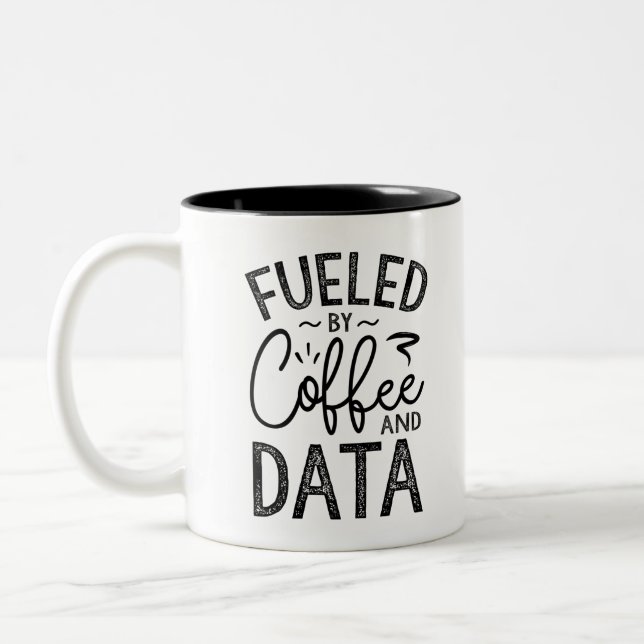 Tasse 2 Couleurs Alimenté Par Le Café Et Les Données (Gauche)