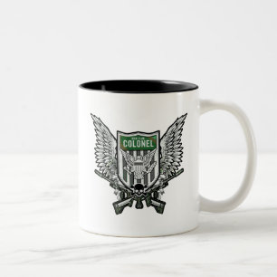 Tasse 2 Couleurs Art de tatouage de crête à ailes par drapeau du